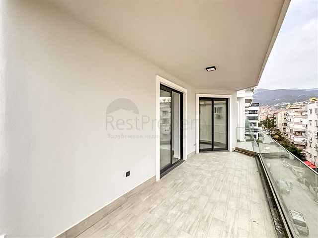 Zweizimmerwohnung im Zentrum von Alanya mit Panoramablick auf das Meer