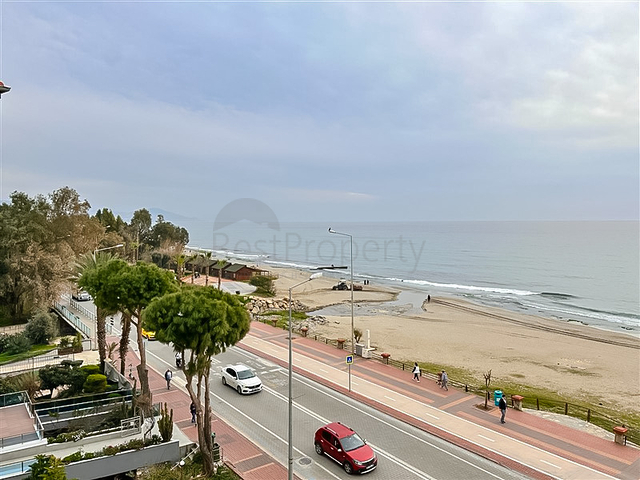 Zweizimmerwohnung im Zentrum von Alanya mit Panoramablick auf das Meer