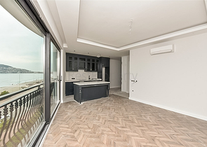 Zweizimmerwohnung im Zentrum von Alanya mit Panoramablick auf das Meer