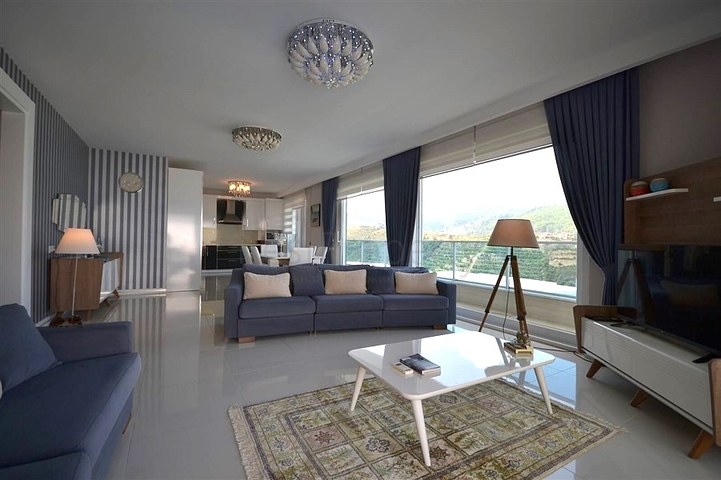 Möblierte 3+1-Villa in Kargicak