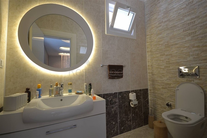 Möblierte 3+1-Villa in Kargicak