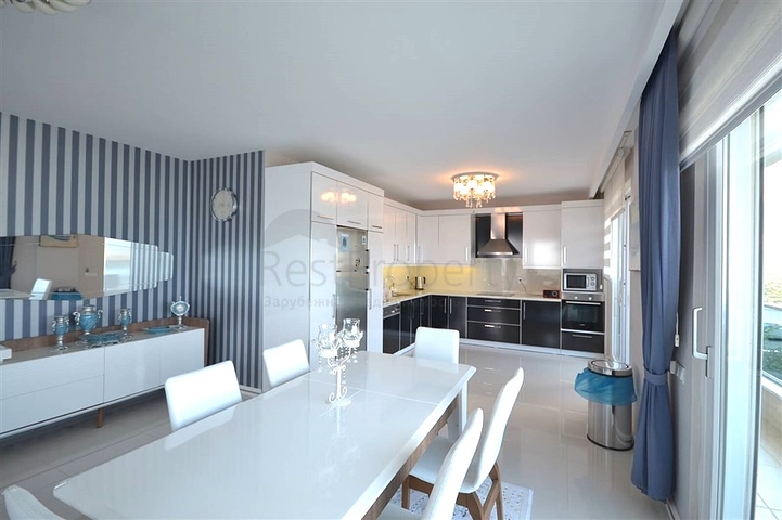 Möblierte 3+1-Villa in Kargicak