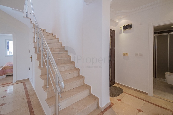 Penthouse 4+2 an der ersten Küste