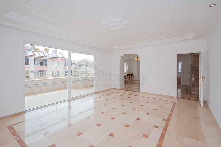 Penthouse 4+2 an der ersten Küste