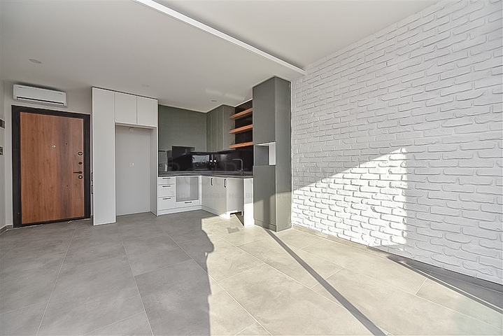 1+1 Wohnung in einem neuen Komplex, nur 200 Meter vom Kleopatra-Strand entfernt