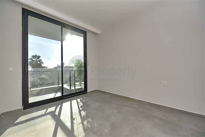 1+1 Wohnung in einem neuen Komplex, nur 200 Meter vom Kleopatra-Strand entfernt