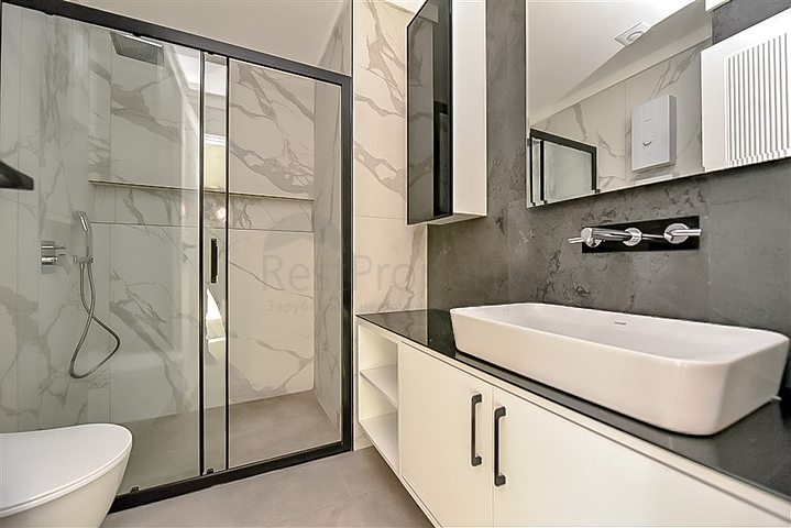 1+1 Wohnung in einem neuen Komplex, nur 200 Meter vom Kleopatra-Strand entfernt