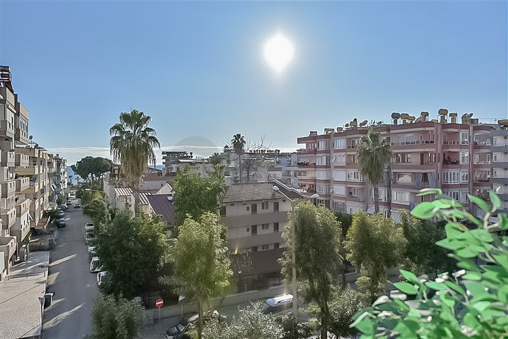 Zweizimmerwohnung in einem neuen Komplex in der Gegend von Cleopatra