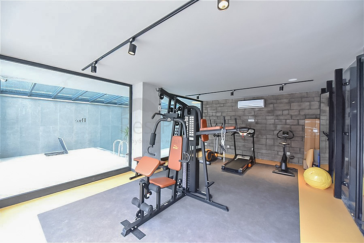 Zweizimmerwohnung in einem neuen Komplex in der Gegend von Cleopatra