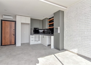 1+1-Wohnung in 200 m Entfernung vom Kleopatra-Strand mit Meerblick