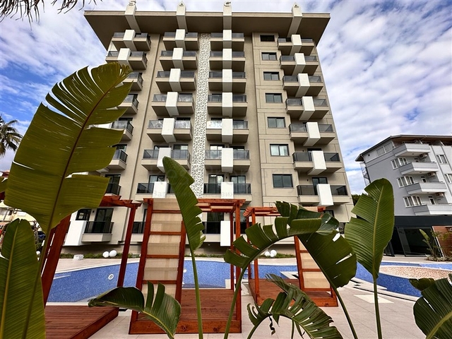 Penthouse 2+1 in einem neuen Komplex nur 400 m vom Meer entfernt im Zentrum von Alanya 