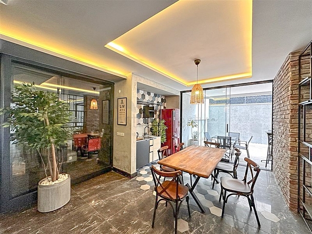 Wohnung in einem neuen Komplex nur 200 Meter vom Meer entfernt