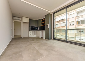 Wohnung in einem neuen Komplex nur 200 Meter vom Meer entfernt