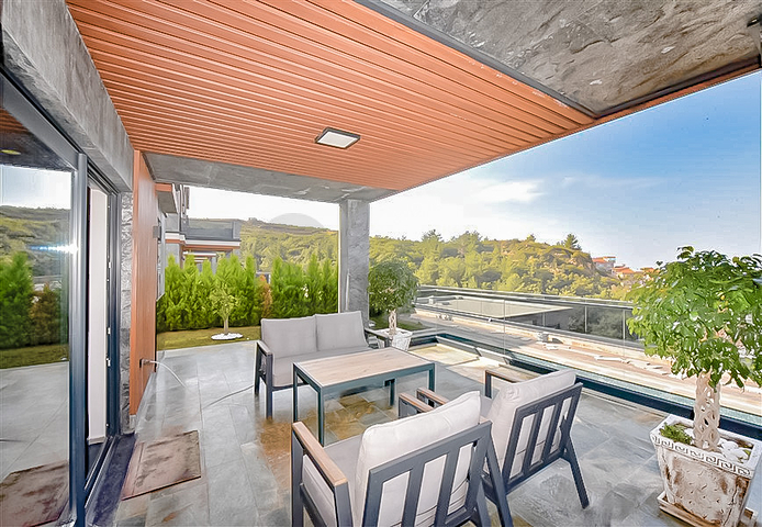 4+1 private Villa in einer exklusiven, geschlossenen Wohnanlage