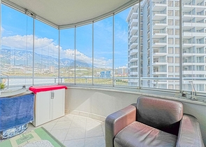 Apartment 2+1 svidom am Meer und in den Bergen im Stadtteil Mahmutlar