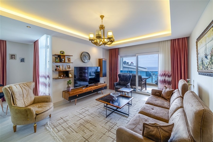 3+1 Penthouse mit Blick auf das Mittelmeer