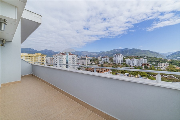 3+1 Penthouse mit Blick auf das Mittelmeer