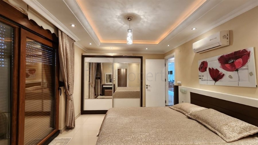 Geräumige Wohnung 2+1 100m vom Meer entfernt