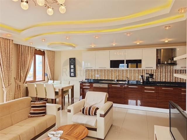 Geräumige Wohnung 2+1 100m vom Meer entfernt