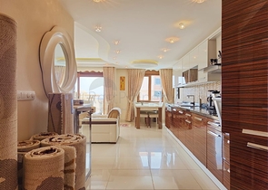 Geräumige Wohnung 2+1 100m vom Meer entfernt