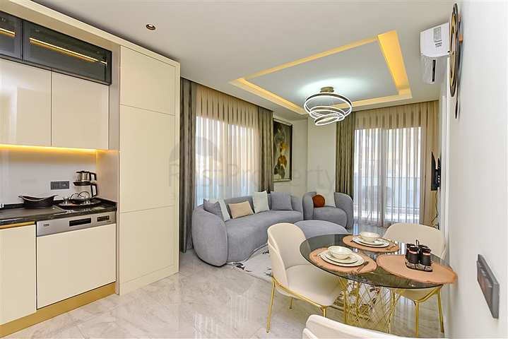 1+1 Wohnung in einem Luxus-Komplex im Zentrum von Alanya