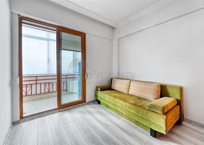 Apartments in einem Komplex an der ersten Küste