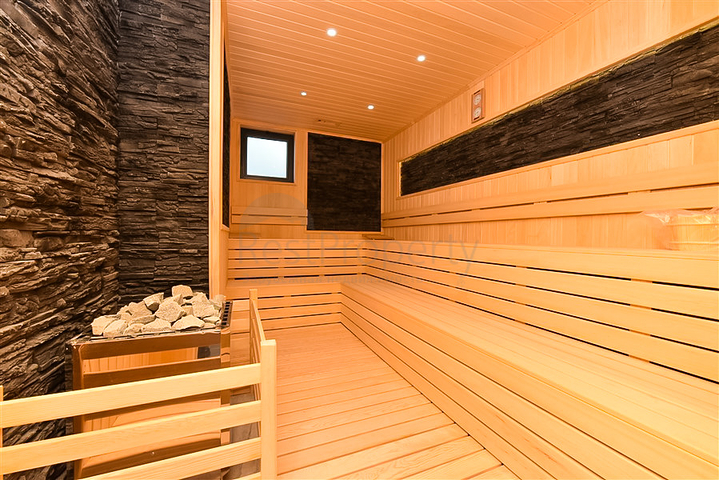 4+1 Luxusvilla im Stadtteil Kargicak.