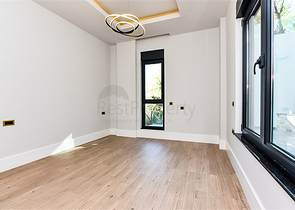 4+1 Luxusvilla im Stadtteil Kargicak.