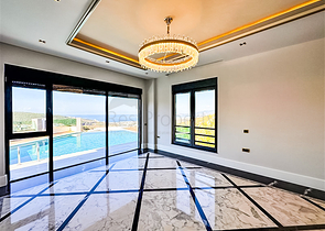 4+1 Luxusvilla im Stadtteil Kargicak.