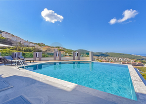 4+1 Luxusvilla im Stadtteil Kargicak.