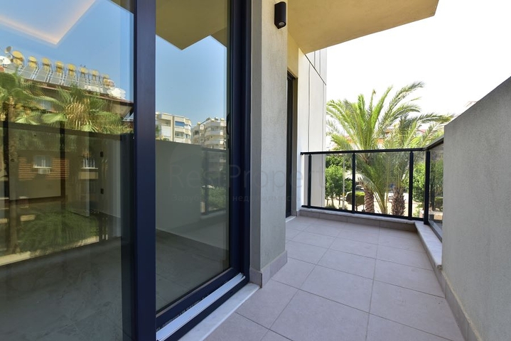 1+1 Wohnung in einem neuen Komplex nur 400 m vom Meer entfernt im Zentrum von Alanya 