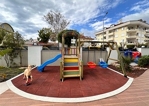 1+1 Wohnung in einem neuen Komplex nur 400 m vom Meer entfernt im Zentrum von Alanya 