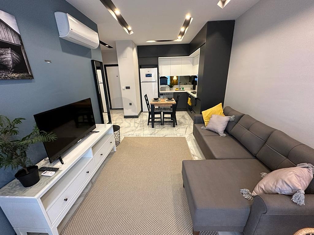 1+1 Wohnung in einer neuen Wohnanlage im Zentrum von Mahmutlar