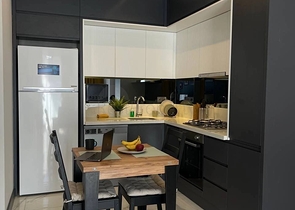 1+1 Wohnung in einer neuen Wohnanlage im Zentrum von Mahmutlar