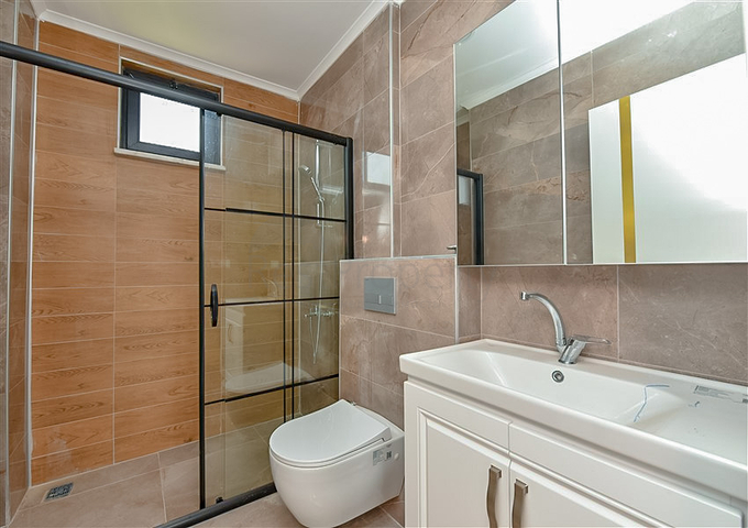 Wohnung mit Meerblick im Stadtteil Kestel