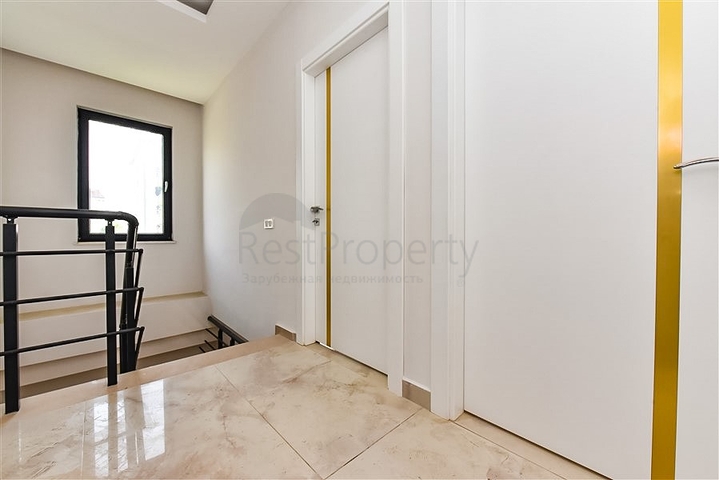 2+1 Wohnung mit eigenem Garten in Kestel