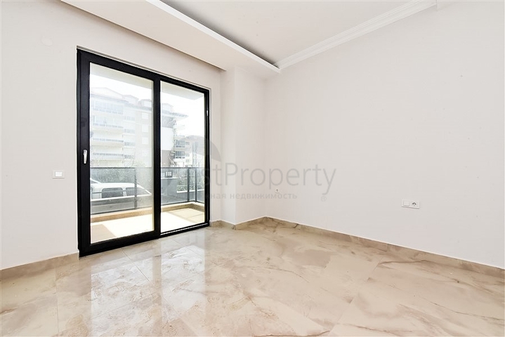 2+1 Wohnung mit eigenem Garten in Kestel