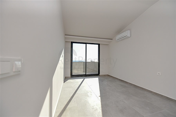 3+1 Penthouse in einer neuen Wohnanlage in der Nähe von Kleopatra Beach