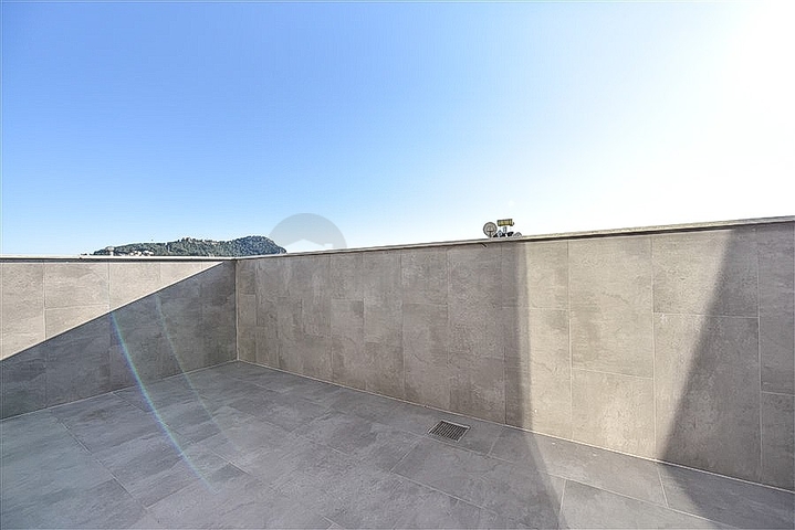 3+1 Penthouse in einer neuen Wohnanlage in der Nähe von Kleopatra Beach