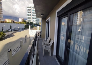 1+1 Wohnung mit Möbeln und Geräten im Stadtteil Mahmutlar