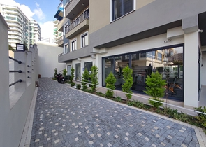 1+1 Wohnung mit Möbeln und Geräten im Stadtteil Mahmutlar