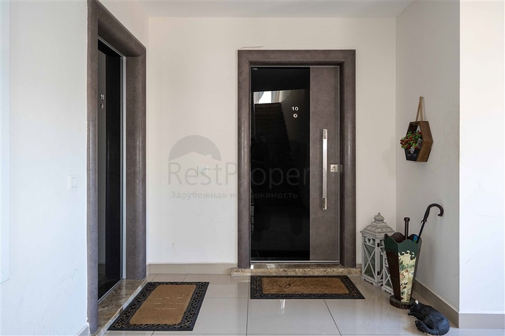 Petnhaus einzigartigen Schnitt 6+1 unter der Aufenthaltserlaubnis