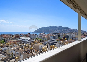 Petnhaus einzigartigen Schnitt 6+1 unter der Aufenthaltserlaubnis