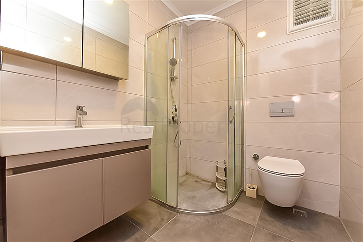 Dreizimmerwohnung im Stadtteil Mahmutlar mit Blick auf die Berge