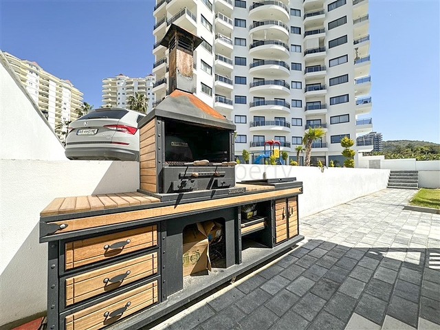 Dreizimmerwohnung im Stadtteil Mahmutlar mit Blick auf die Berge