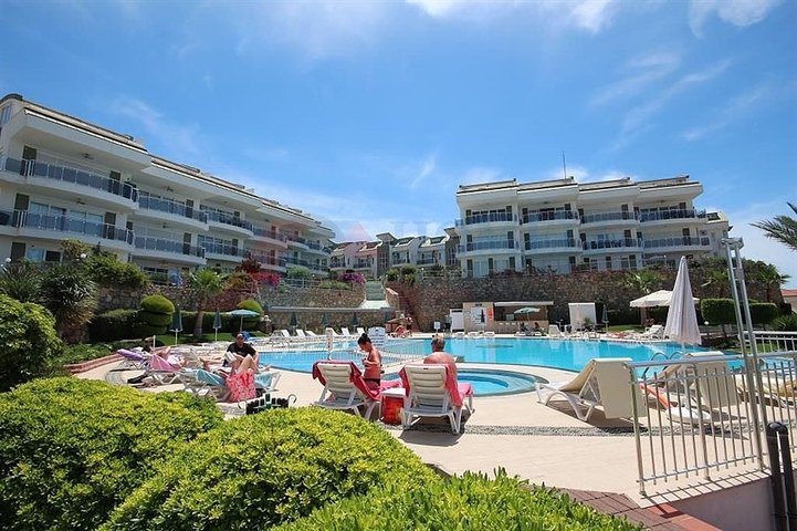 Geräumiges Penthouse mit 3+1 Grundriss im Stadtteil Konakly. 