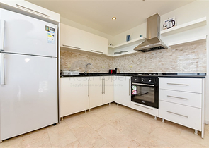 Geräumiges Penthouse mit 3+1 Grundriss im Stadtteil Konakly. 