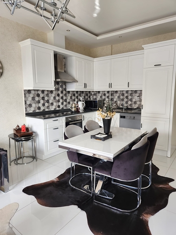 Geräumige 2+1-Wohnung im Stadtteil Oba