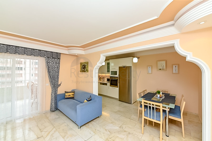 Möblierte Wohnung 2+1 150 m vom Meer entfernt