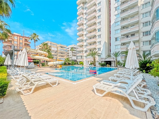 Möblierte Wohnung 2+1 150 m vom Meer entfernt